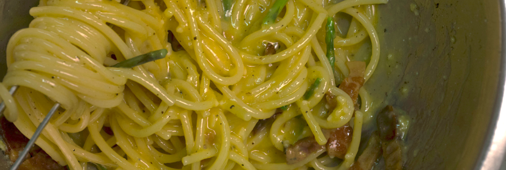 Carbonara con Asparagi selvatici